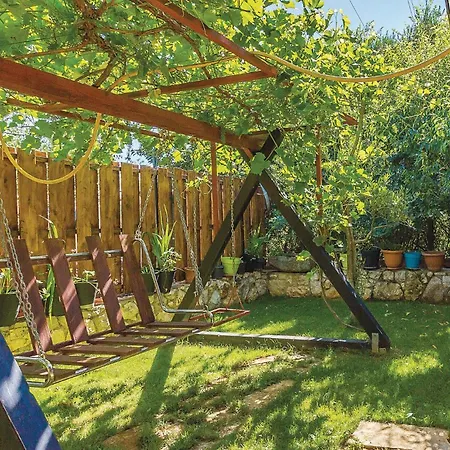 Lovely In With Kitchen Nyaraló *